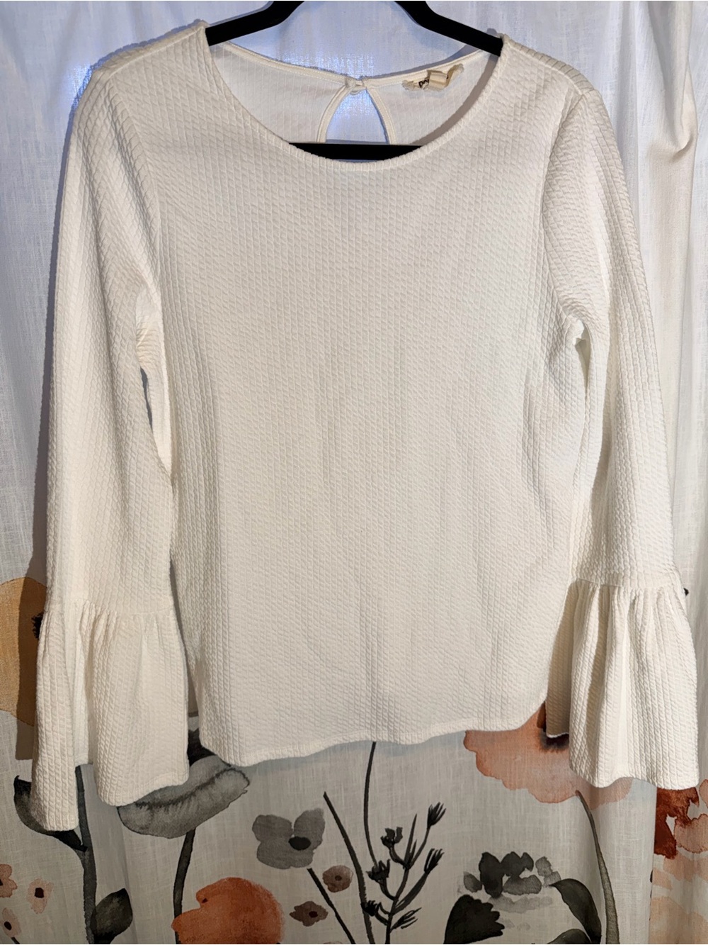 Porridge Anthropologie Textured Bell Sleeve Top - Size Medium - Picture 2 of 9